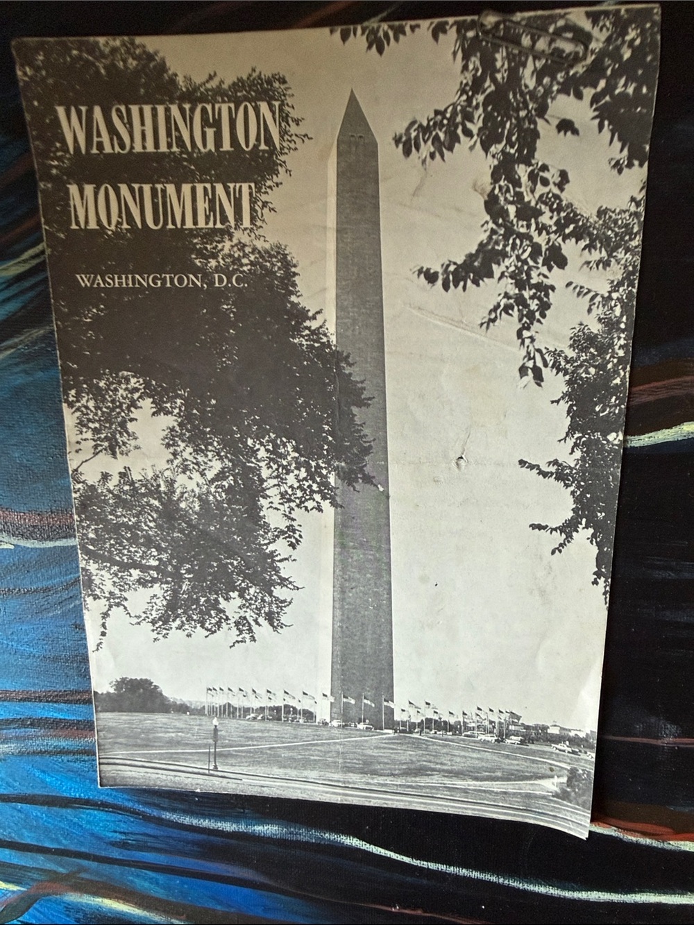 1961 Washington monument. National Park Service brochure.